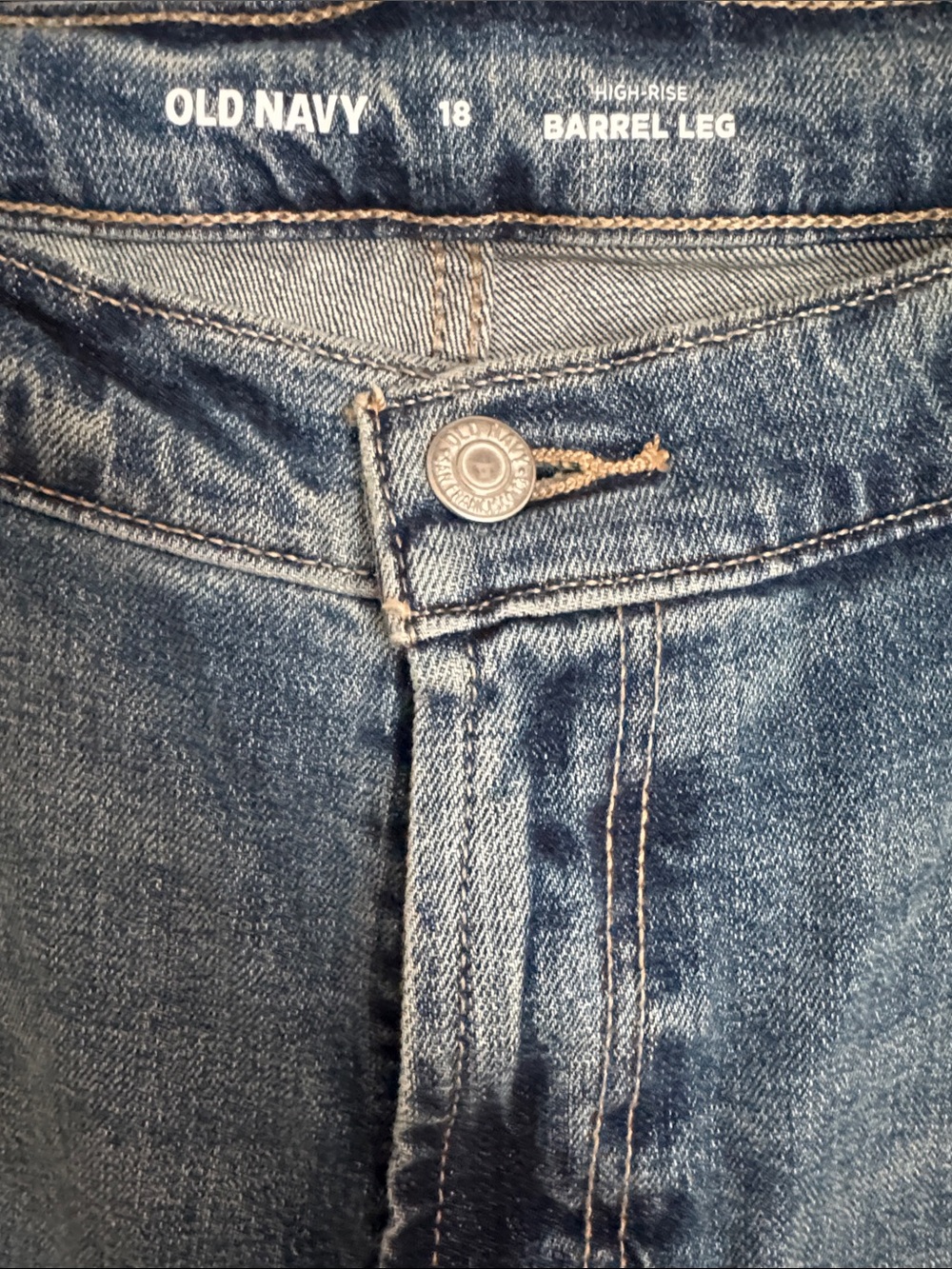 Old Navy Medium Blue Cropped Barrel Jeans for Women - Picture 2 of 3